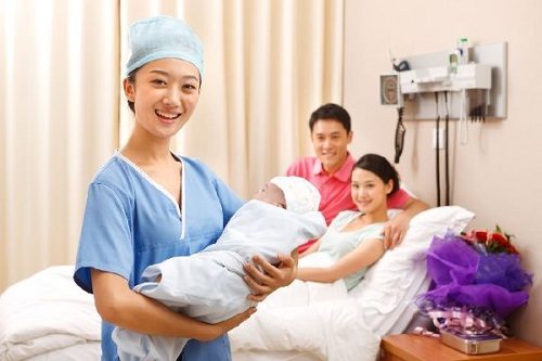 Cao đẳng Hộ sinh nên học trường nào?