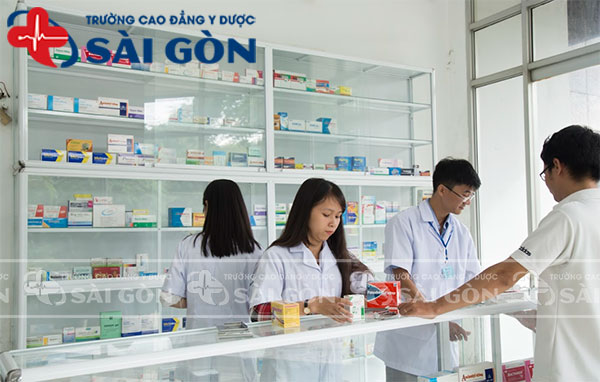 Đối tượng tuyển sinh Cao đẳng Dược