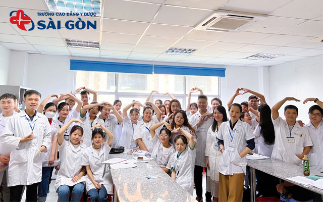 Triển vọng phát triển nghề nghiệp của Dược sĩ hạng 2 luôn được đánh giá cao