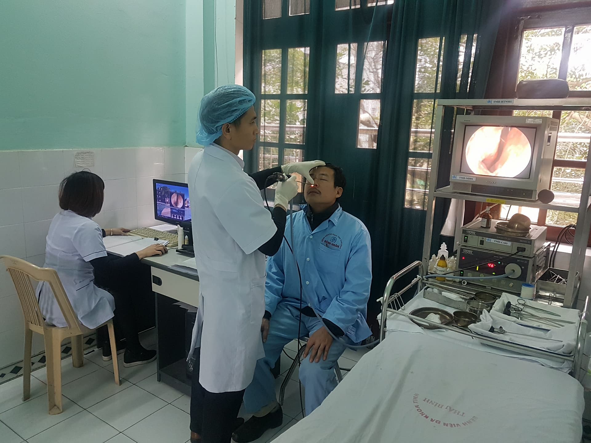 Thái Bình: Bác sĩ bị hành hung và thương tật 14% phải phẫu thuật chỉnh xương mũi