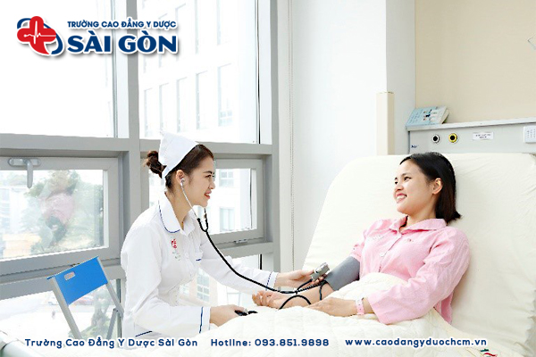 Tìm hiểu chức năng, nhiệm vụ và vai trò của Điều dưỡng viên