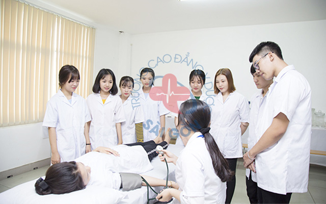 chương tr&igrave;nh li&ecirc;n th&ocirc;ng cao đẳng điều dưỡng