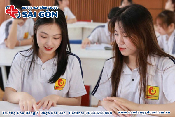 Li&ecirc;n th&ocirc;ng từ Trung Cấp l&ecirc;n Đại học