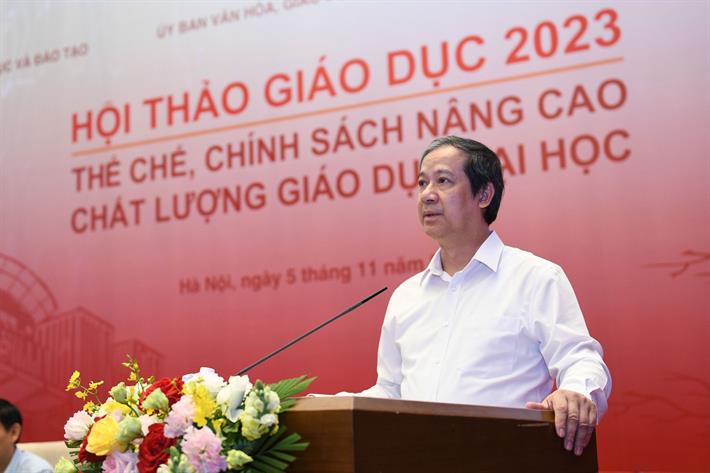 Bộ trưởng Nguyễn Kim Sơn phát biểu tại Hội thảo