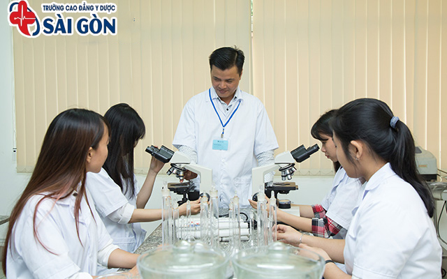 cao đẳng xét nghiệm