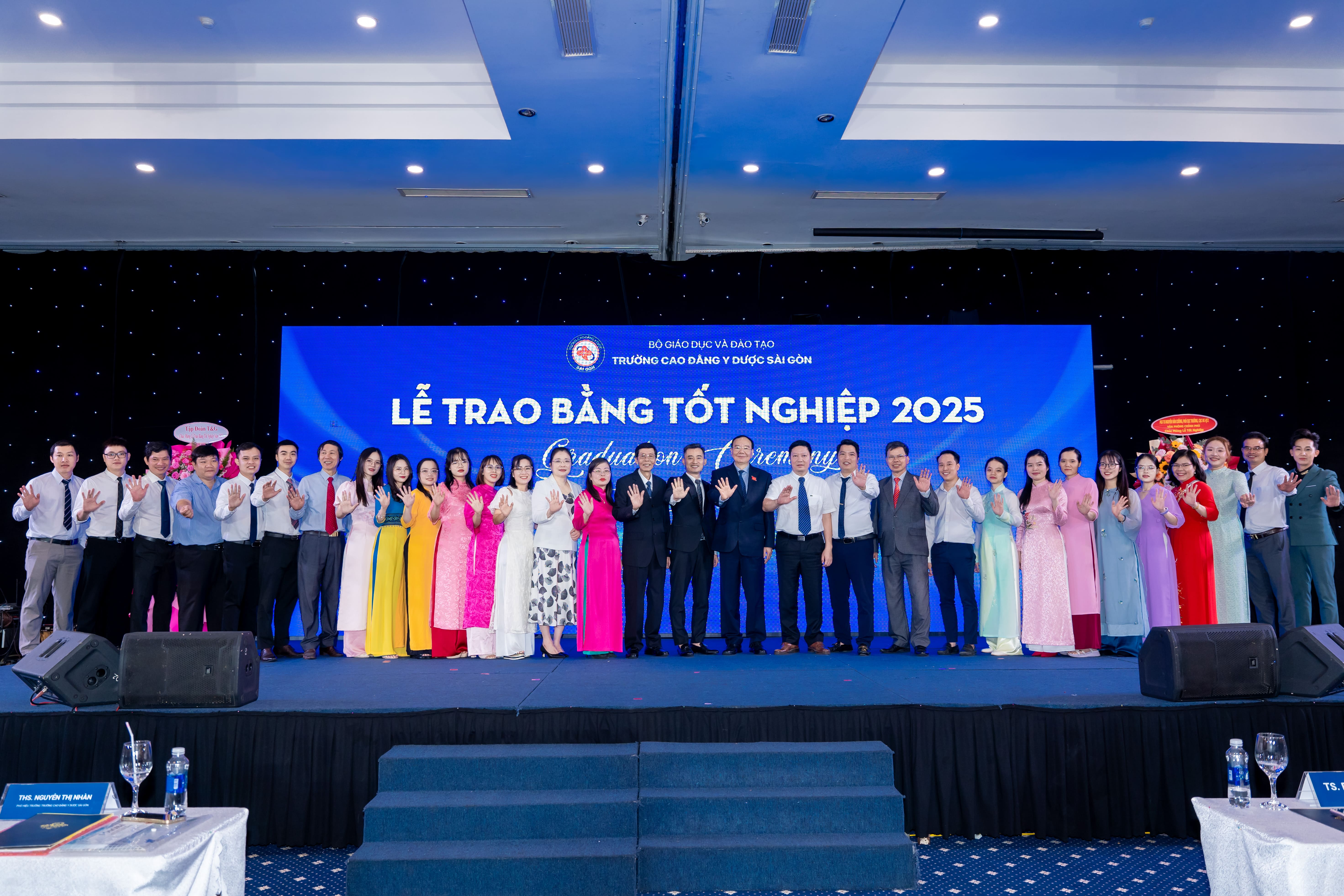 Các thầy cô giáo viên Trường Cao Đẳng Y Dược Sài Gòn