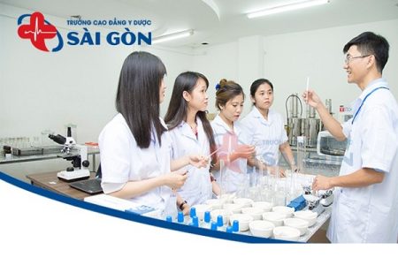 Học cao đẳng Dược ra làm gì? Cao đẳng Y Dược Sài Gòn tuyển sinh 2024