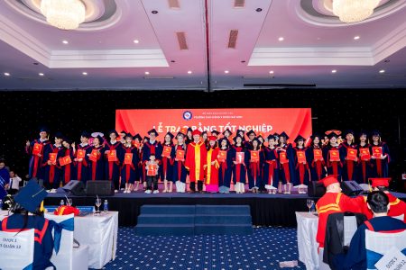 Lễ trao bằng tốt nghiệp tân cử nhân K15 Trường Cao Đẳng Y Dược Sài Gòn