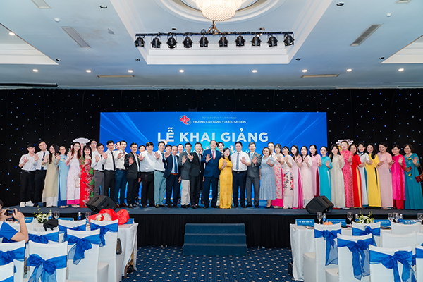 Lễ khai giảng năm học mới 2025 – 2026 Trường Cao đẳng Y Dược Sài Gòn